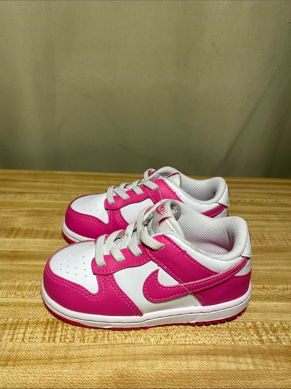 Nike Dunk Low Toddlers Pink White Sneakers size 8c